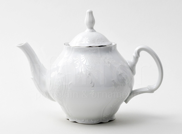 Teapot brewing Bernadotte Platinum Pattern Bernadotte