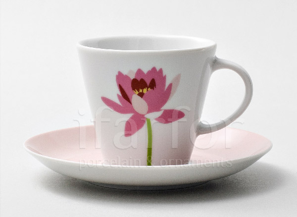 Cup and saucer tea Lotus TOM