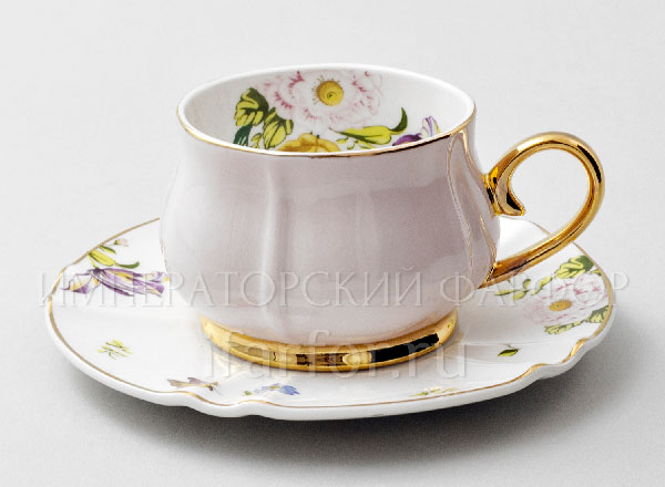 Cup and saucer tea Seasons. Light pink Tulip Royal Classics