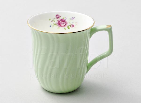 Mug Seasons. Light green Repast