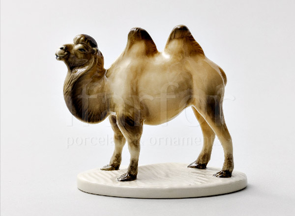 Sculpture Camel on a stand