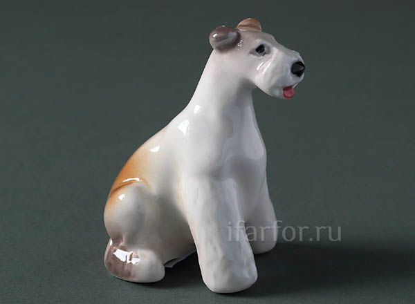 Sculpture Fox terrier (Airedale terrier)