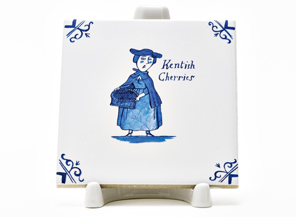 Tile Dutch. Lady with a basket 