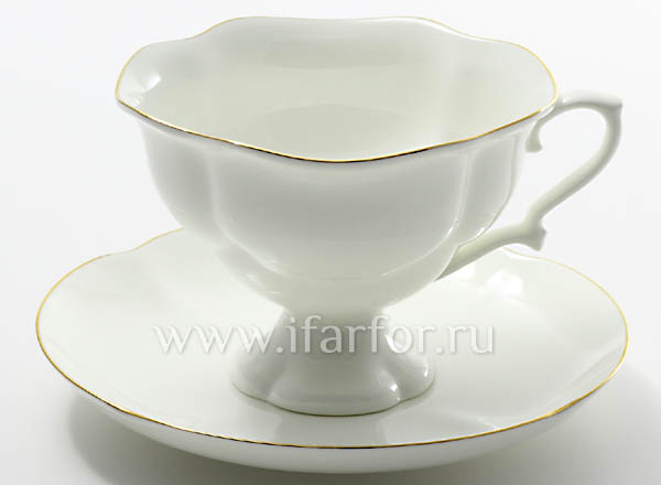 Чашка с блюдцем чайная Золотая лента Наташа