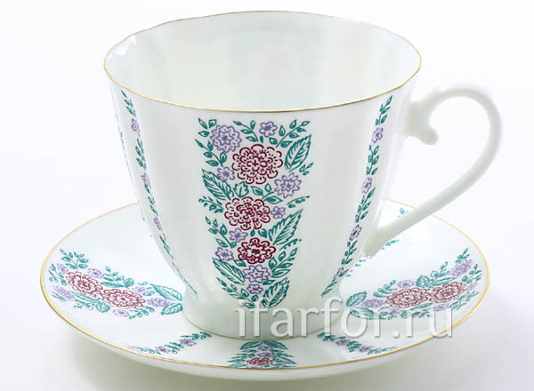 Cup and saucer tea Daisies Carnation