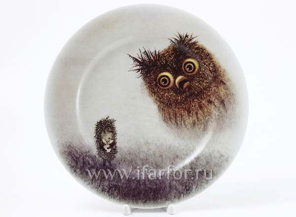 Decorative plate in a gift box Hedgehog in the fog. Hedgehog and owl