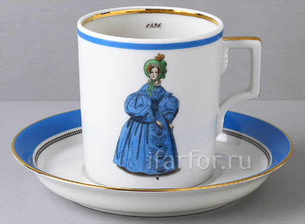 Cup and saucer in a gift box Modes de Paris1836 Armorial