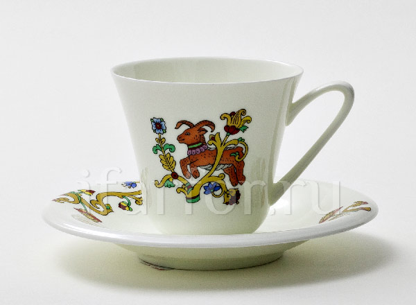 Cup and saucer tea Russian tales.Yeanling Garden