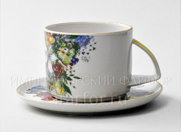 Cup and saucer tea Spring bouquet Balance