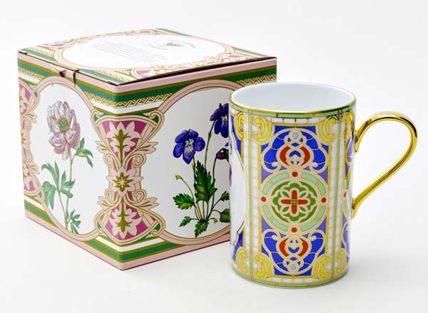 Mug in a gift box Flowers and berries of Russia. Delicate iris Solo